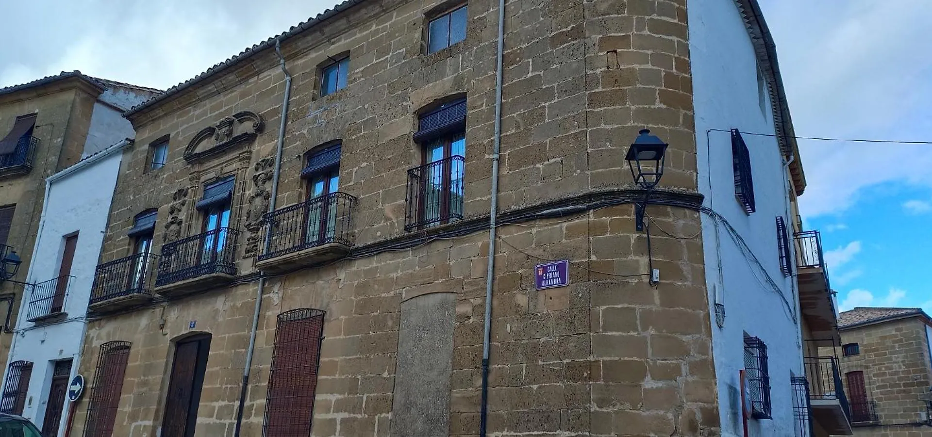 Apartamentos Casa De Los Galeote Baeza Apartment